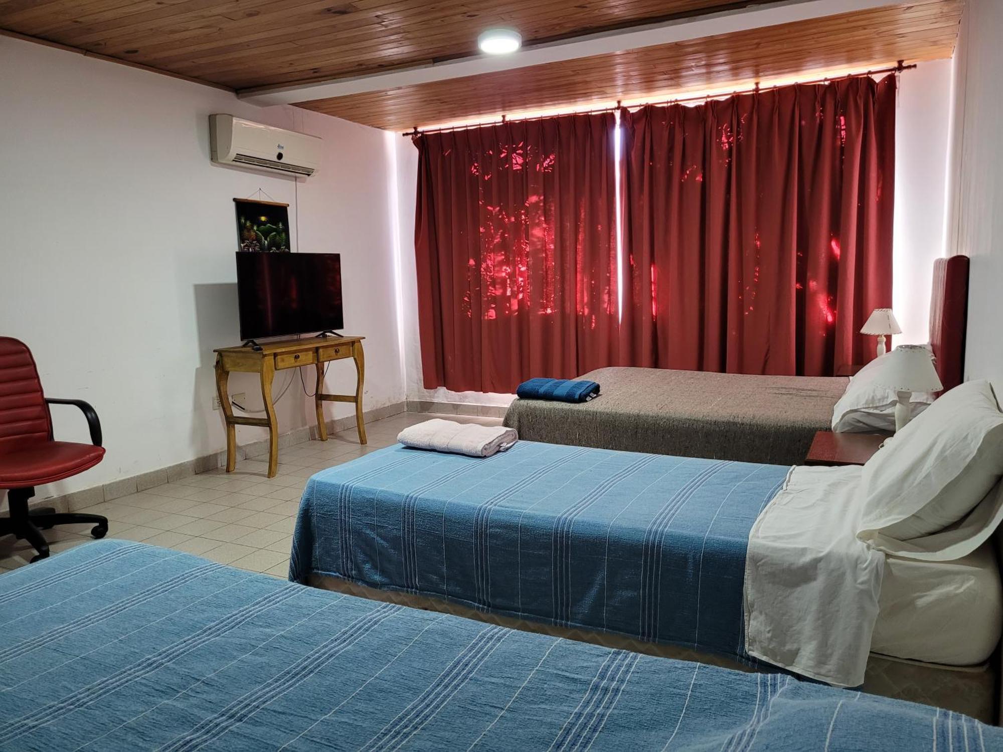 Iguazu House Apartment Puerto Iguazu Room photo